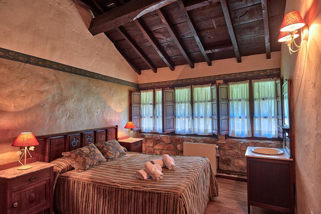 Casas Rurales La Tahona De Besnes Pension Alles Buitenkant foto