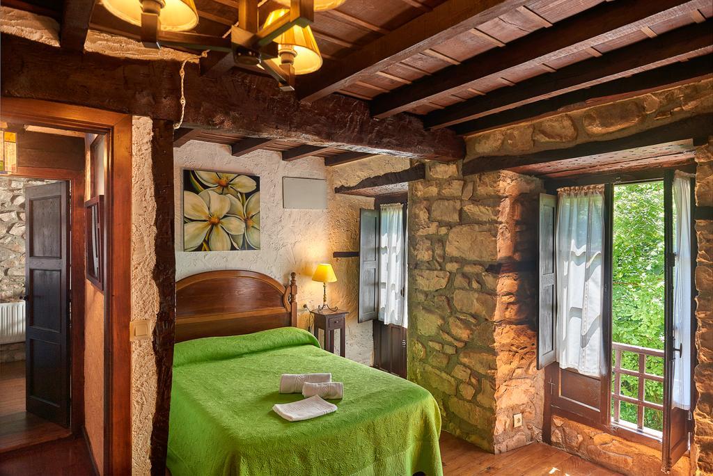 Casas Rurales La Tahona De Besnes Pension Alles Buitenkant foto